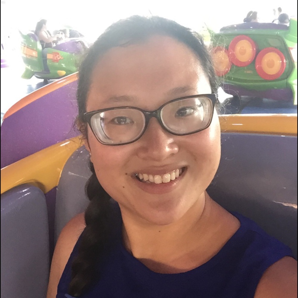 Meet your Posher, Danielle